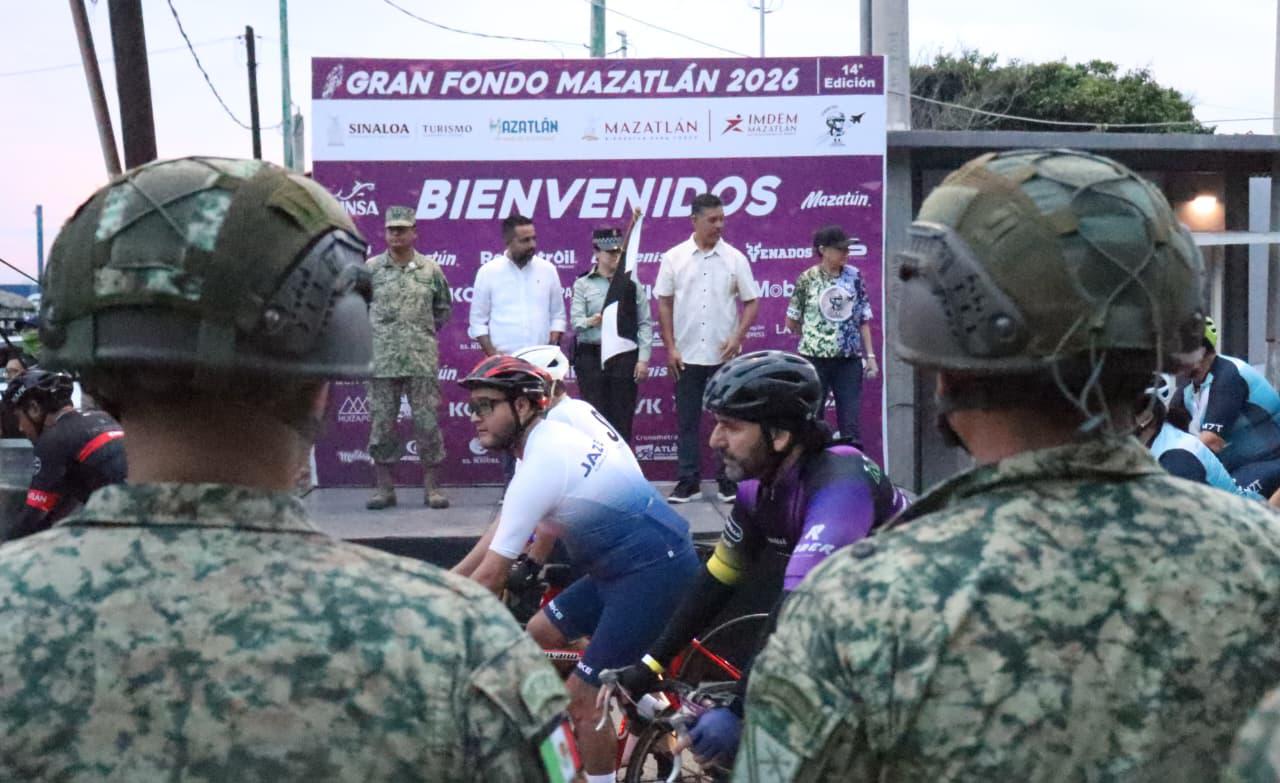 $!Gran Fondo Mazatlán reúne a 700 ciclistas en su 14ª edición