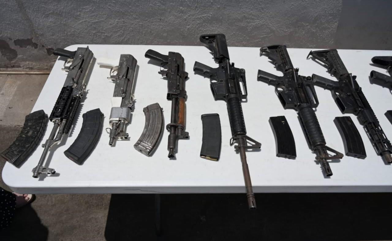 $!Realizan cuarta revisión en ocho días en el penal de Aguaruto; decomisan armas, drogas y equipos de comunicación