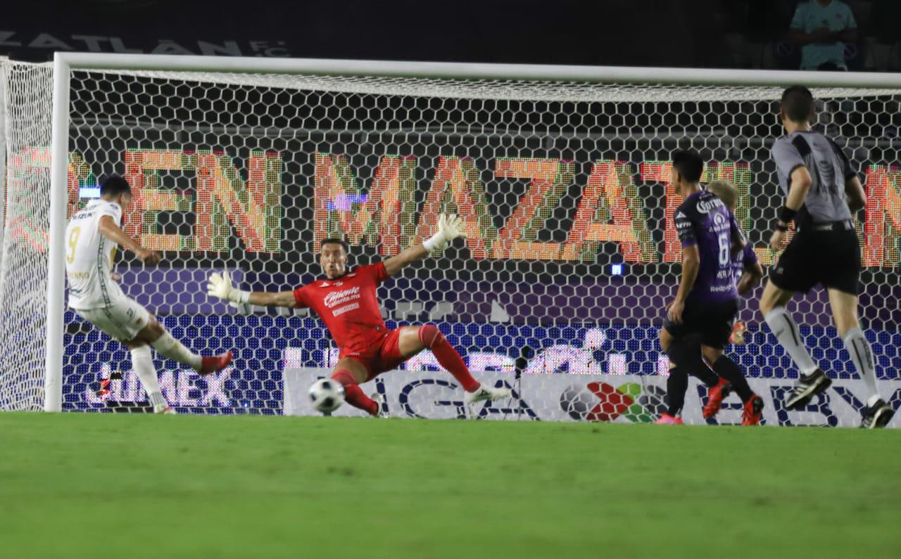 $!Mazatlán FC rescata el empate a dos ante un Pumas que merecía más