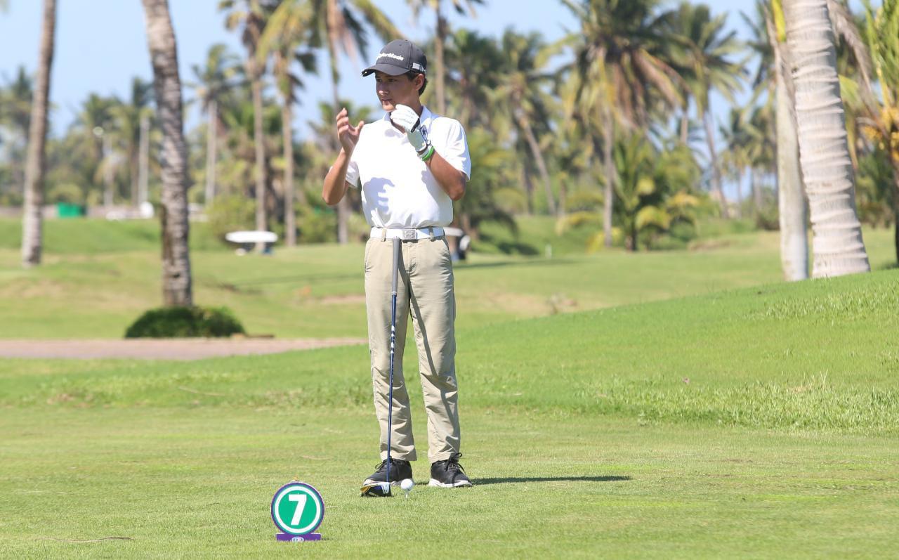 $!Mochitense Isaac Álvarez lidera Torneo de Golf US Kids Golf Local Tour Sinaloa 2021