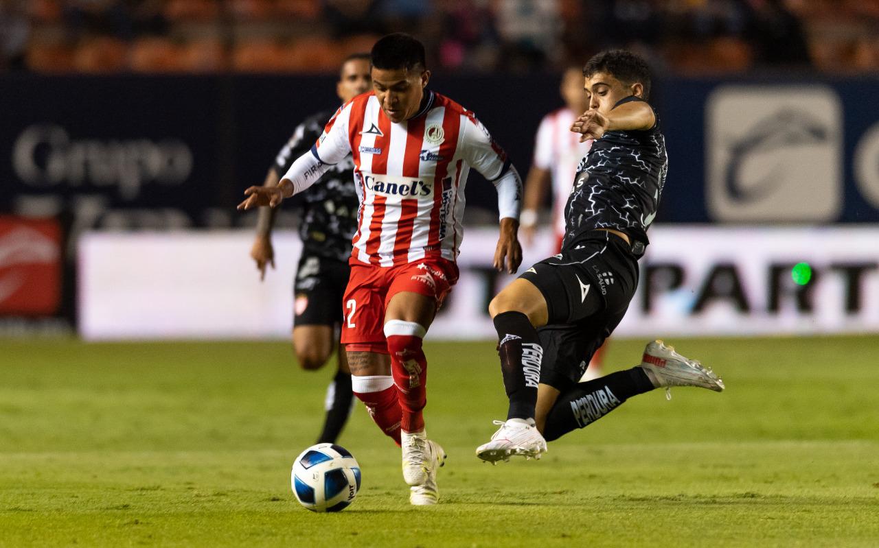 $!Necaxa le quita lo invicto al San Luis y logra su primer triunfo del torneo
