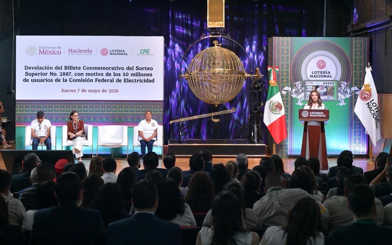 $!Llega la CFE a 50 millones de usuarios y la cifra es celebrada con billete y sorteo de Lotería Nacional
