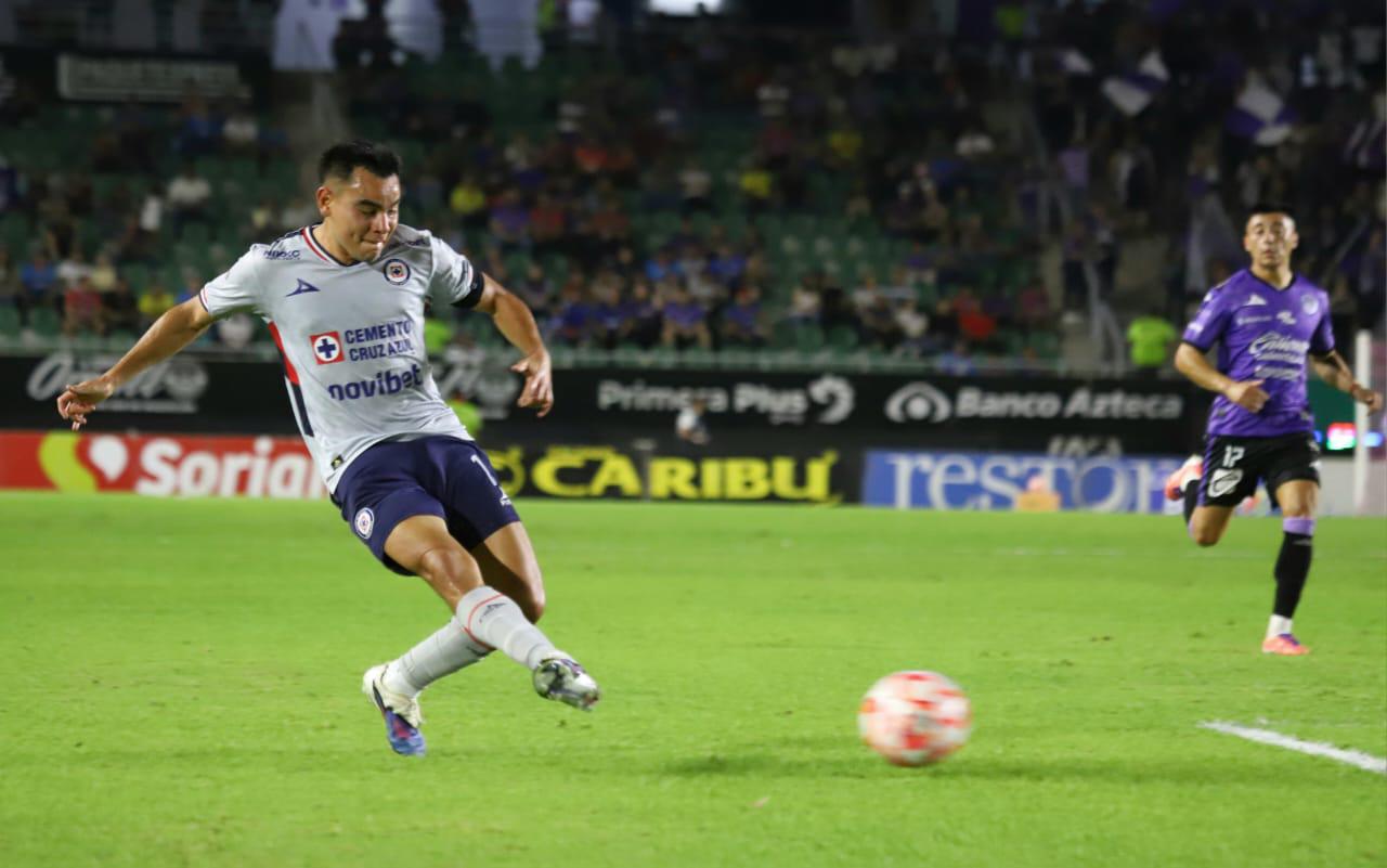 $!Mazatlán FC acaricia el triunfo, pero al final se le escapa ante Cruz Azul