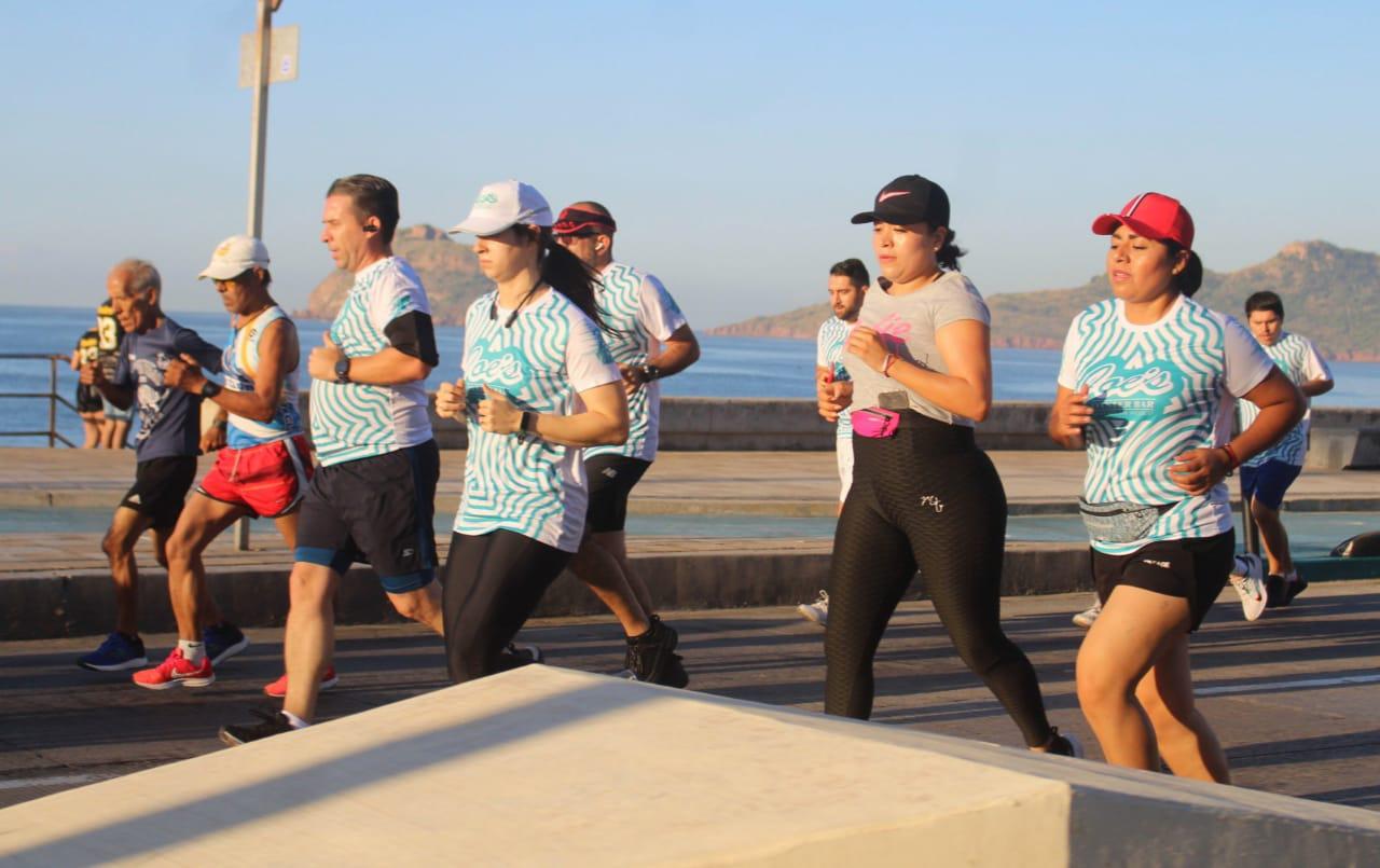 $!Jesús Labrador Aguirre impone condiciones en la Carrera Oyster 5K