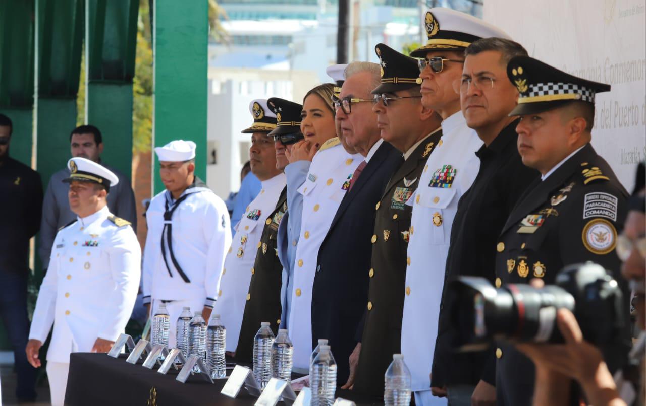 $!Celebran en Mazatlán el 111 aniversario de la gesta heróica de la defensa del Puerto de Veracruz