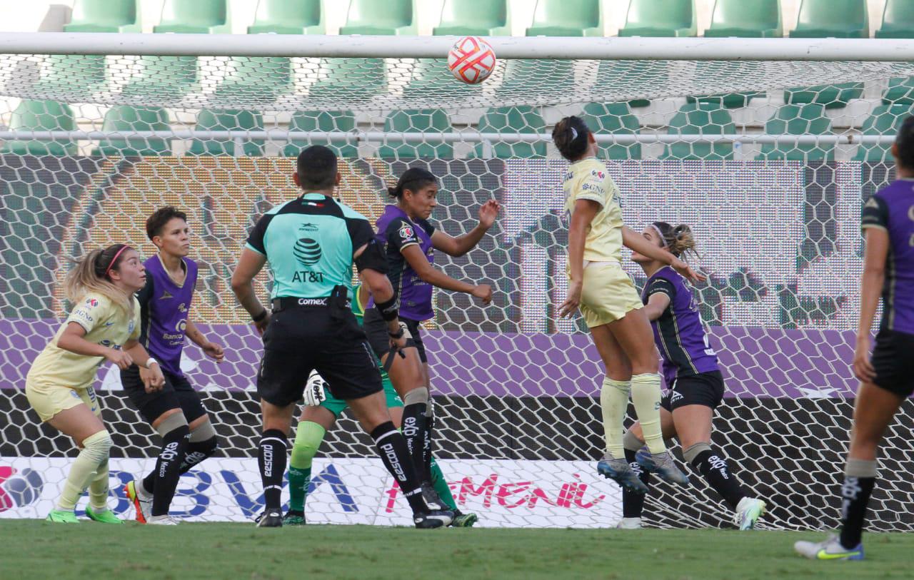 $!Clubes que conspiran y sueldos irrisorios: El futbol mexicano olvida a sus jugadoras