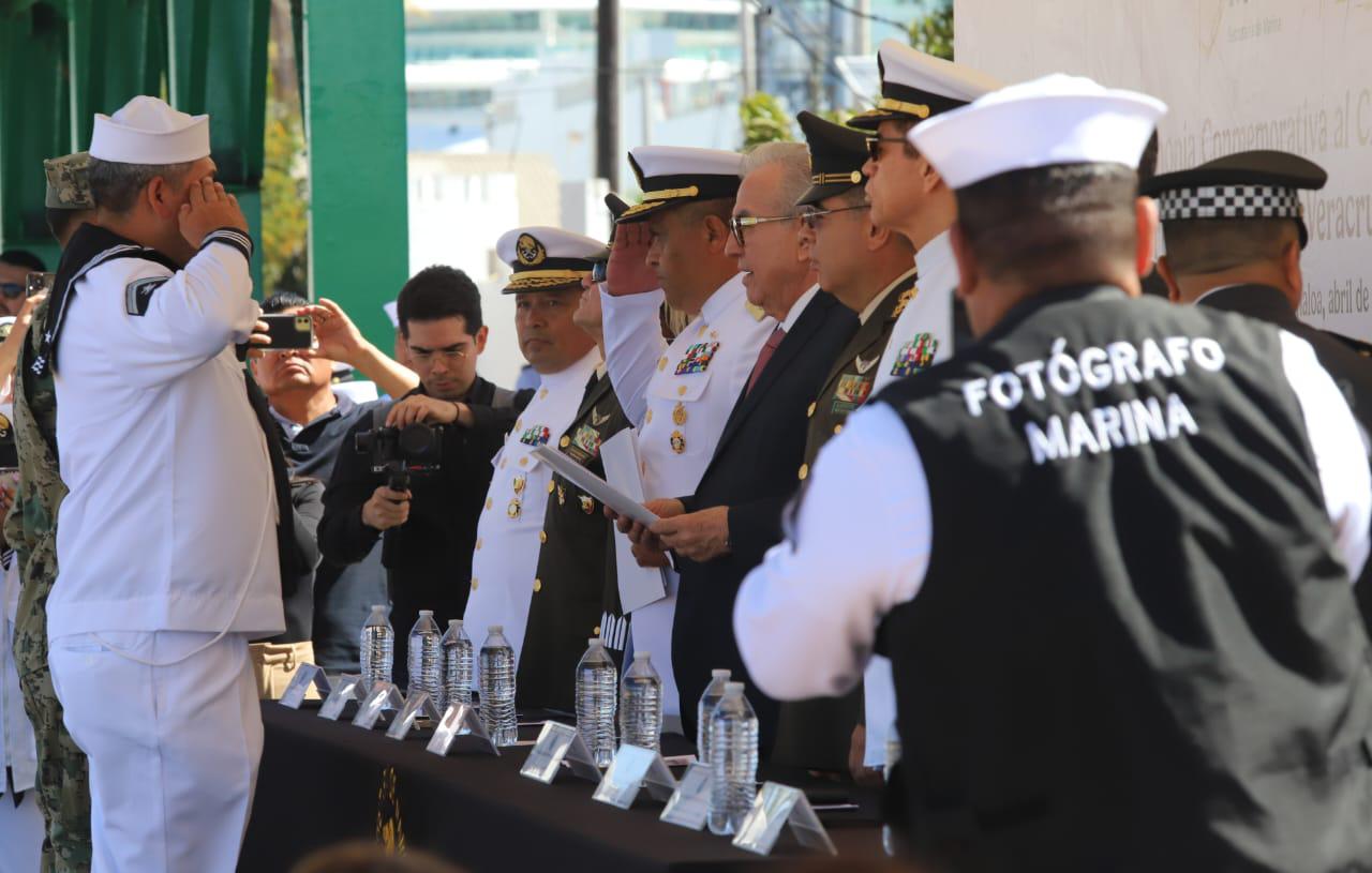 $!Celebran en Mazatlán el 111 aniversario de la gesta heróica de la defensa del Puerto de Veracruz