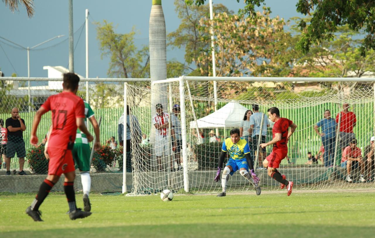$!Se alzan Rojos de Villa Unión como campeones de la Súper Veteranos Primera Fuerza