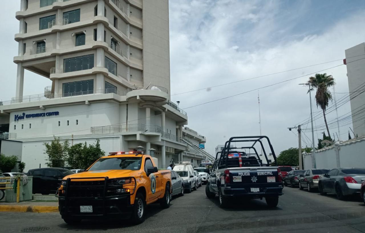 $!Se registra incendio en restaurante de la Torres Tres Ríos en Culiacán