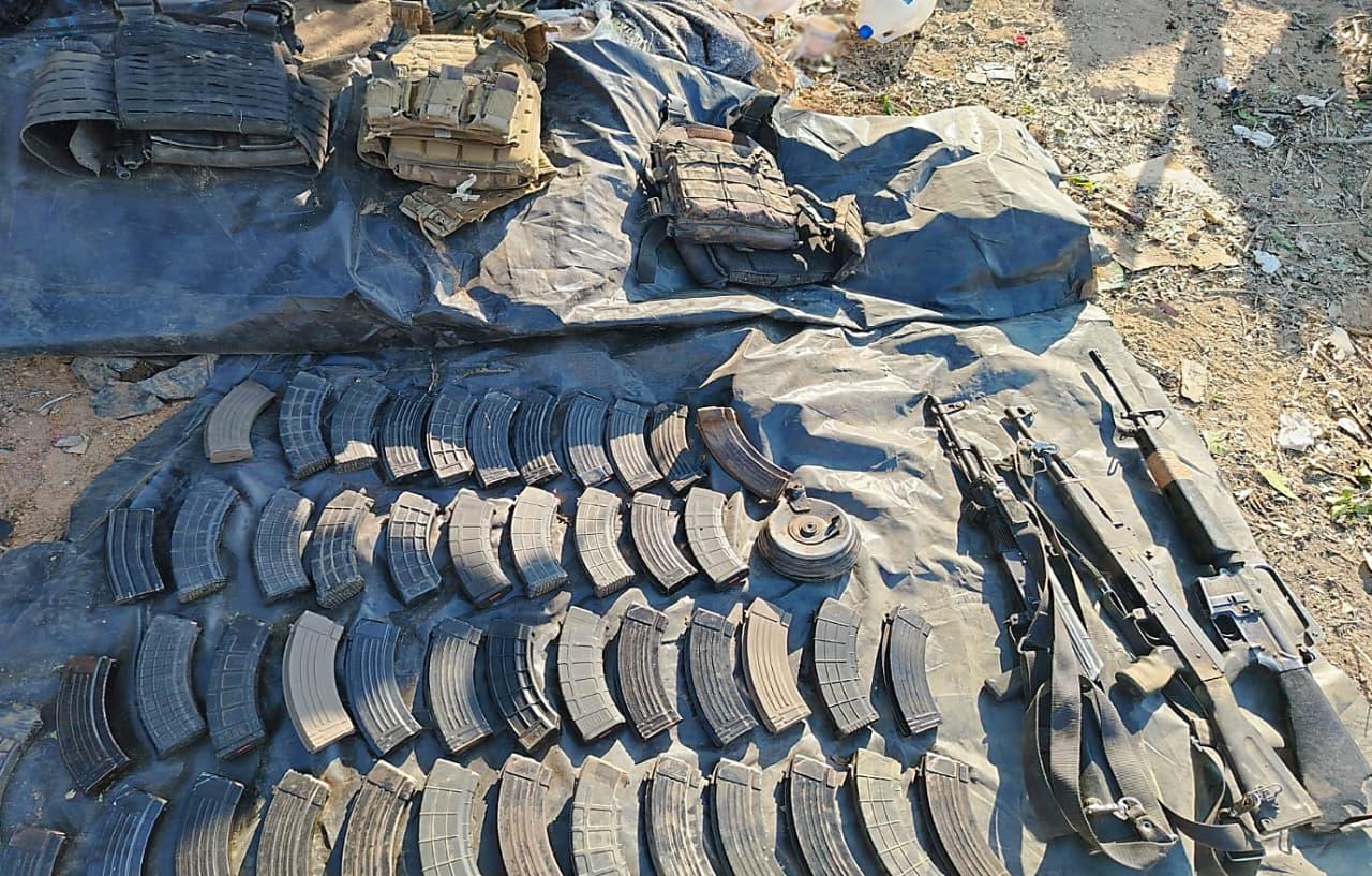 $!Aseguran en Sinaloa 450 explosivos, 350 decomisados en El Zapote, Mazatlán