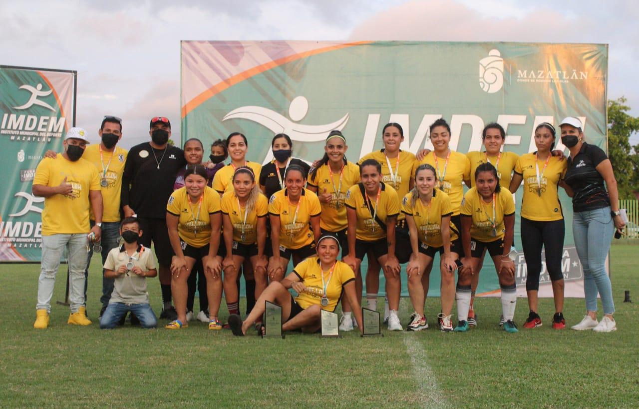 $!Leonas Piña rugen como campeonas de la Liga de Futbol Femenil Fuerza Imdem