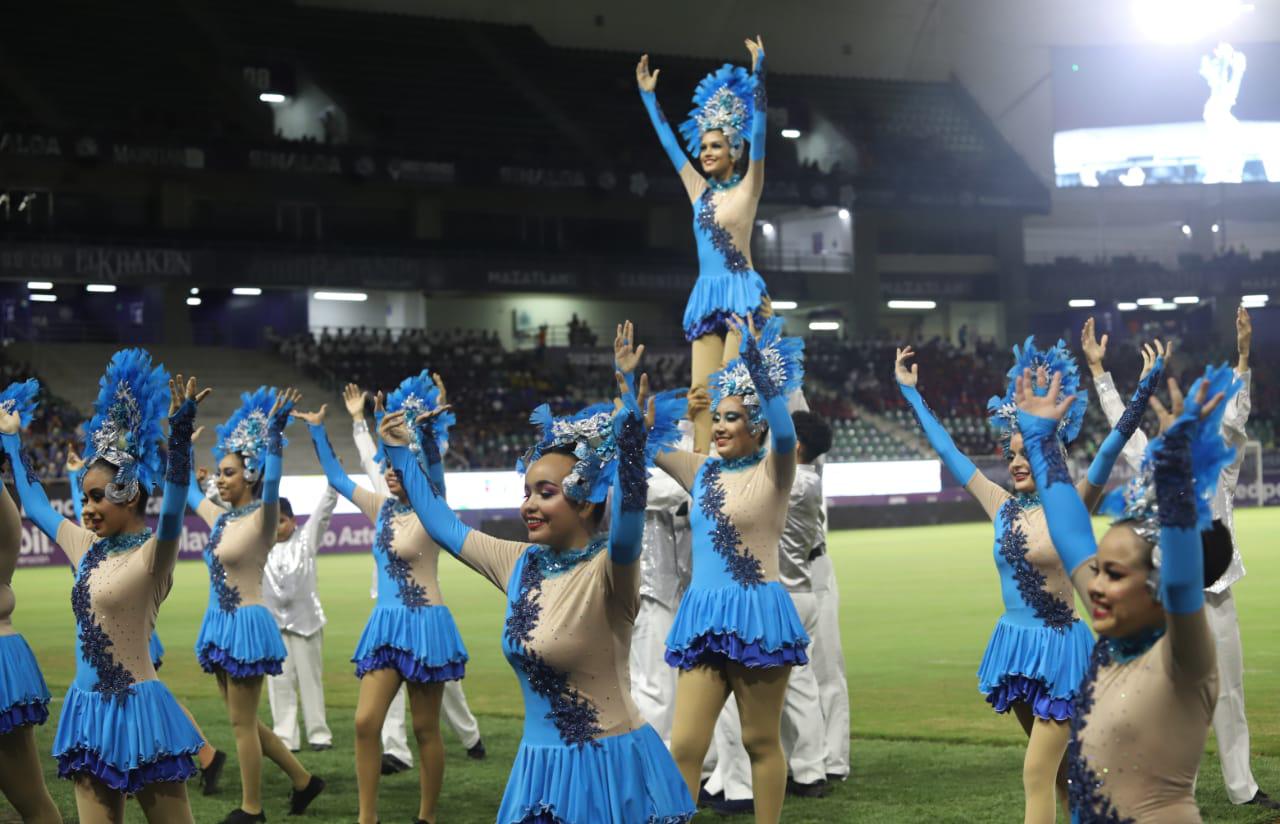 $!Inauguración de la Copa Mazatlán de Futbol llena el Kraken de algarabía