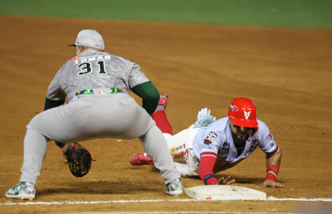 $!Venados de Mazatlán cae ante Cañeros de Los Mochis pese a un Jonatan Bernal efectivo