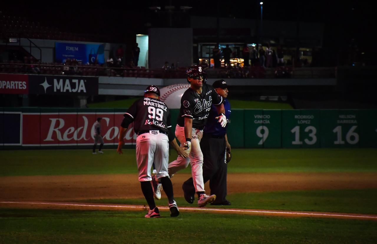$!Tomateros cae en casa y Nayarit firma su primera serie en Culiacán