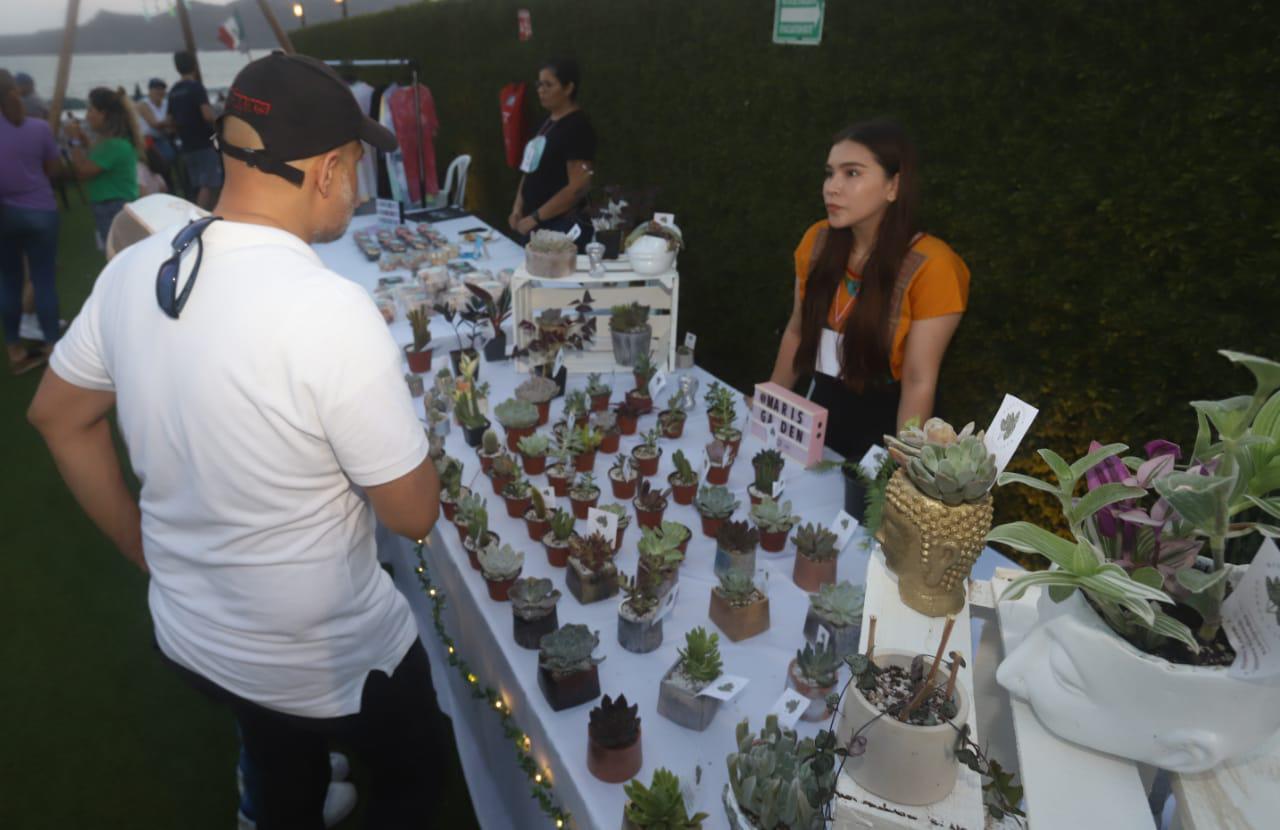 $!Realizan en Mazatlán la primera edición del Bazar ‘Emprendamos Juntos’