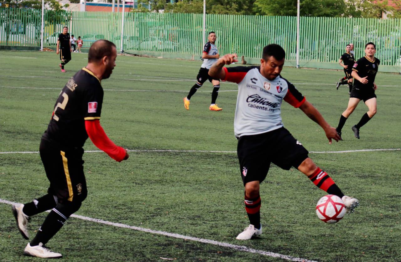 $!Se alzan Rojos de Villa Unión como campeones de la Súper Veteranos Primera Fuerza