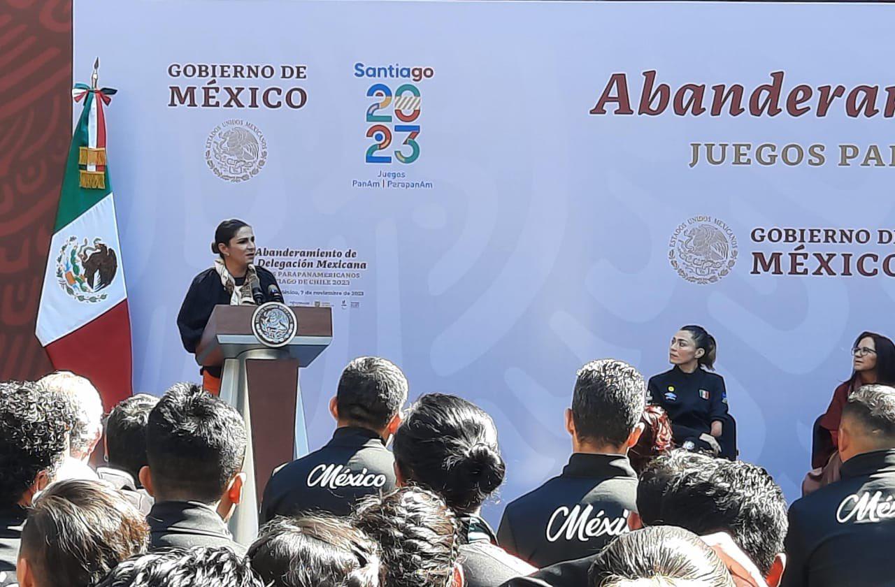 $!AMLO abanderó a delegación de Parapanamericanos para Santiago 2023