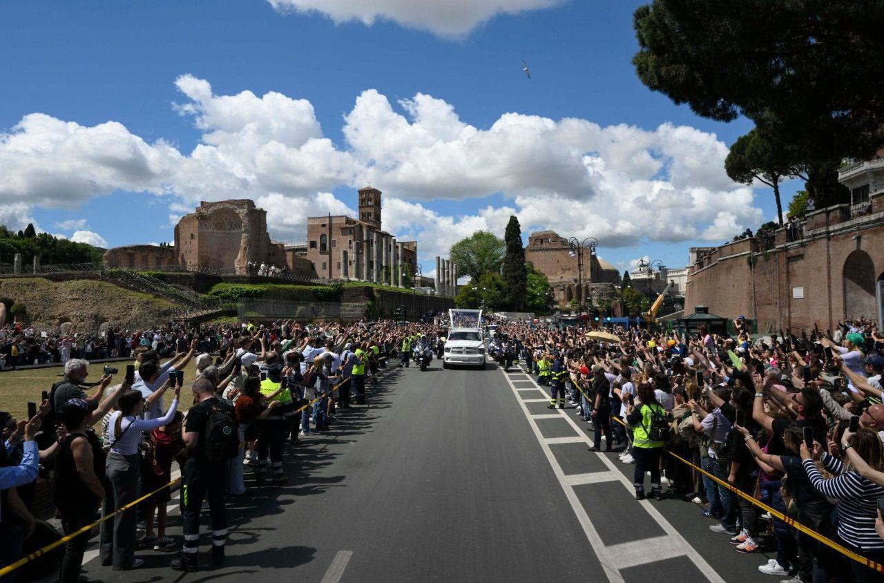 $!De San Pedro a Santa María la Mayor: Roma despide a su Obispo