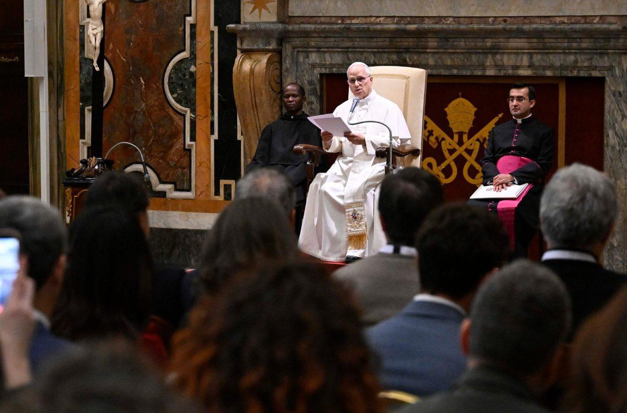 $!Que ningún joven quede al margen en su sueño de un mundo mejor: Papa León XIV