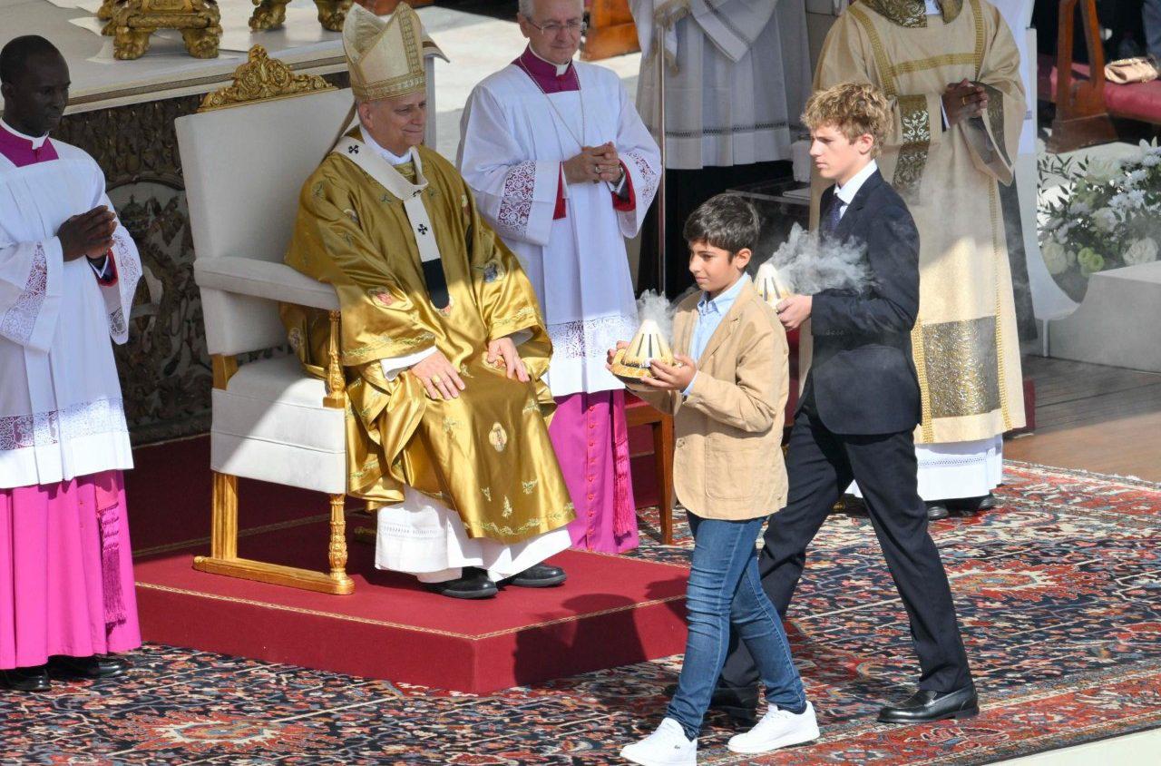 $!Un momento del ofertorio.