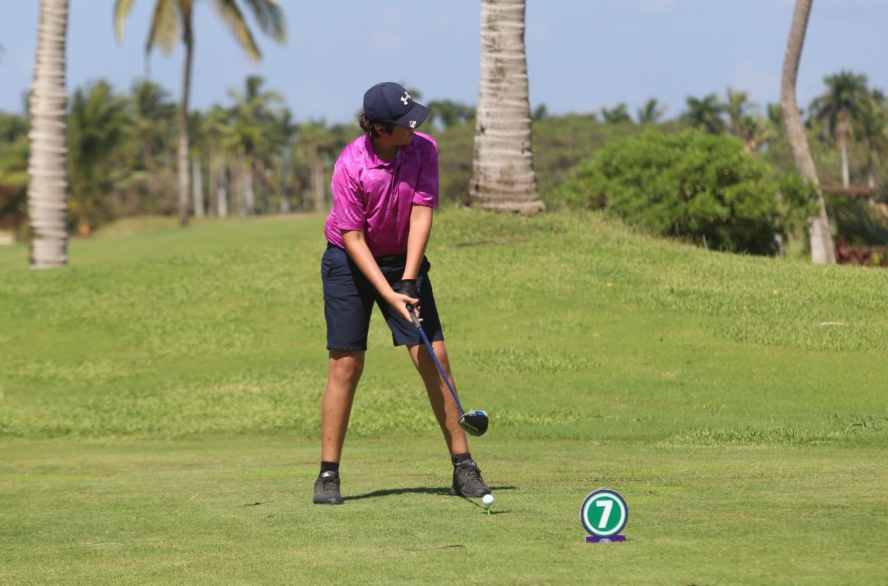 $!Mochitense Isaac Álvarez lidera Torneo de Golf US Kids Golf Local Tour Sinaloa 2021