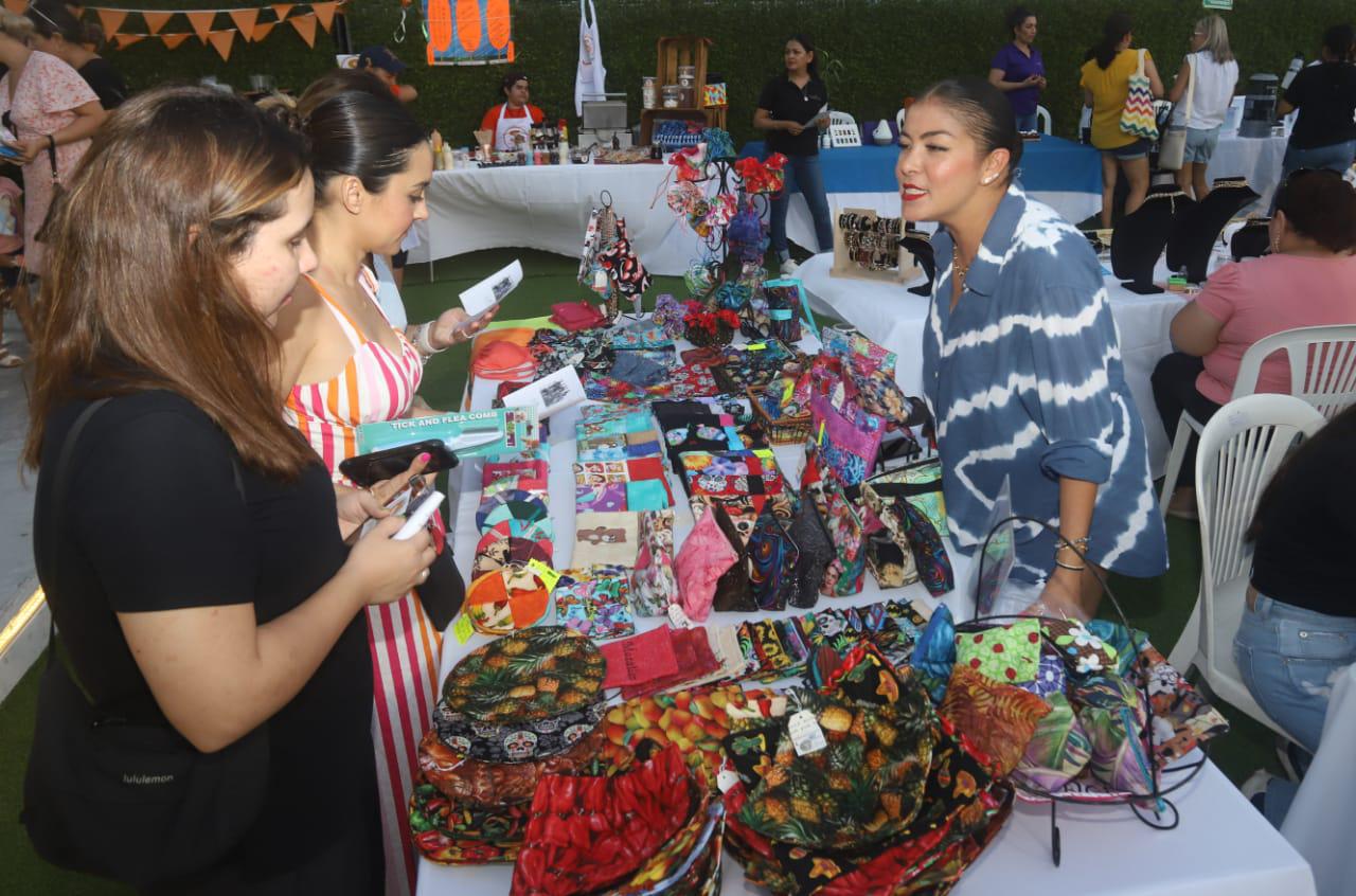 $!Realizan en Mazatlán la primera edición del Bazar ‘Emprendamos Juntos’