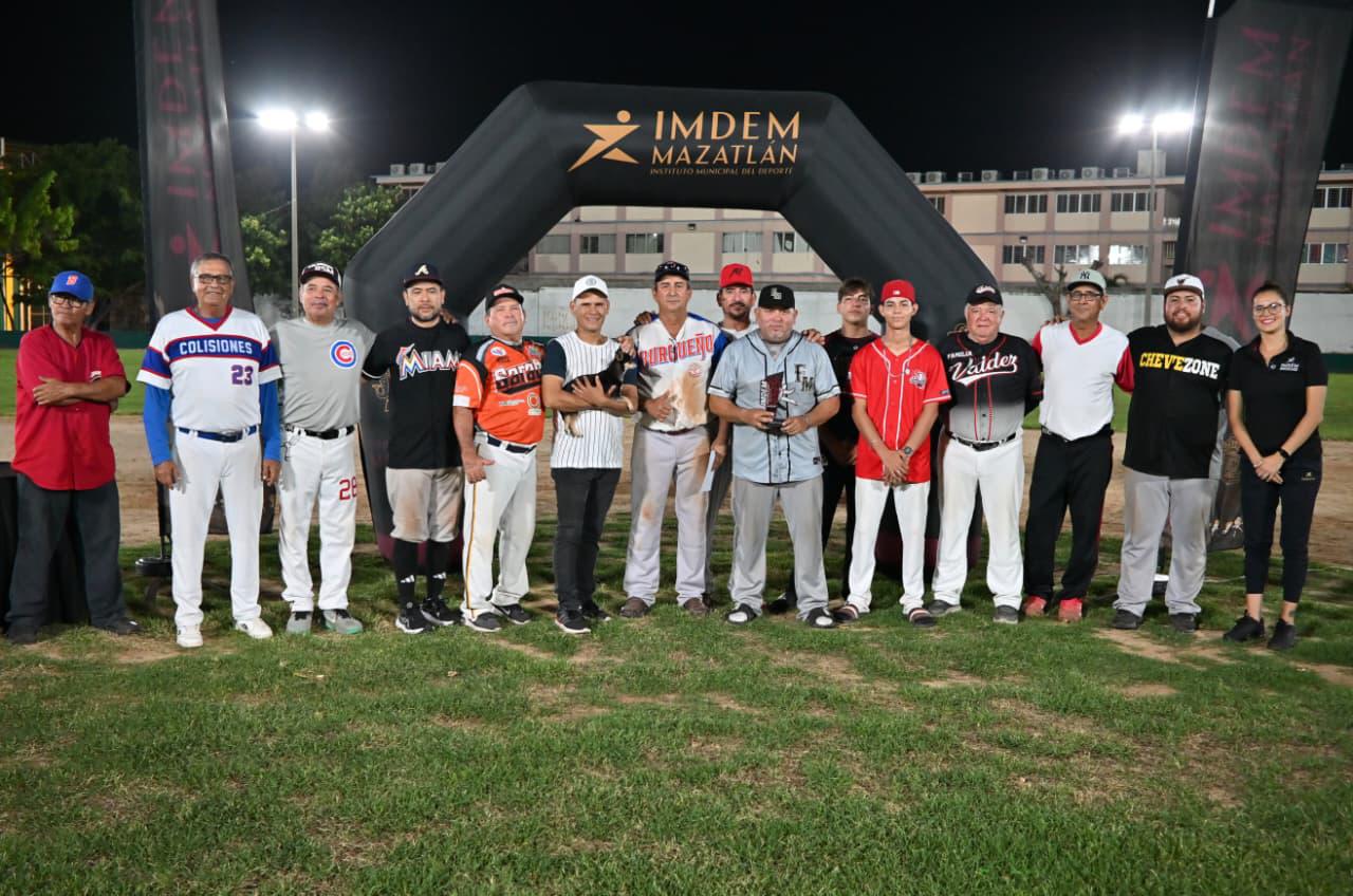 $!Arranca temporada 2025 de las Ligas Nocturna y Sabatina de Beisbol en Mazatlán