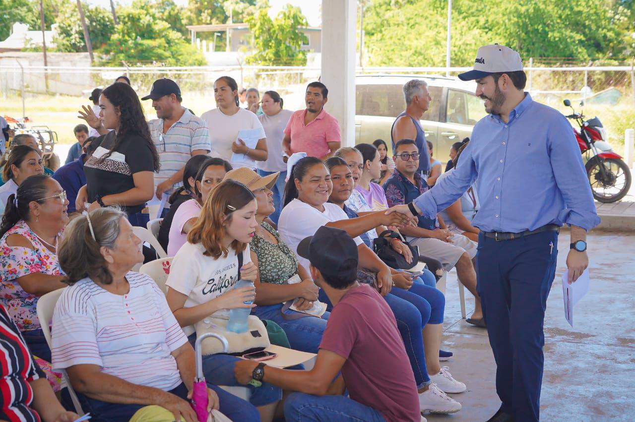 $!Sectores productivos de Altata reciben apoyos económicos de parte del Gobierno de Sinaloa