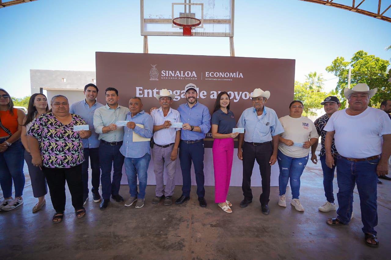 $!Sectores productivos de Altata reciben apoyos económicos de parte del Gobierno de Sinaloa