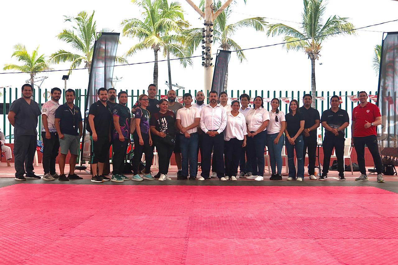 $!Taekwondoínes mazatlecos salen con medio boleto en mano