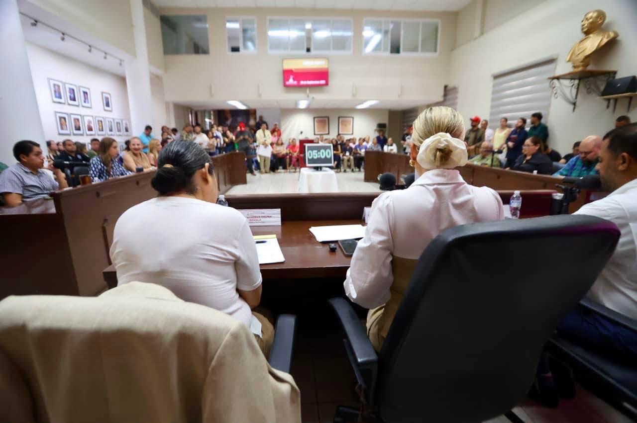 $!En Cabildo Abierto de Mazatlán, piden solucionar el tema de las inundaciones a vecinos de Jacarandas