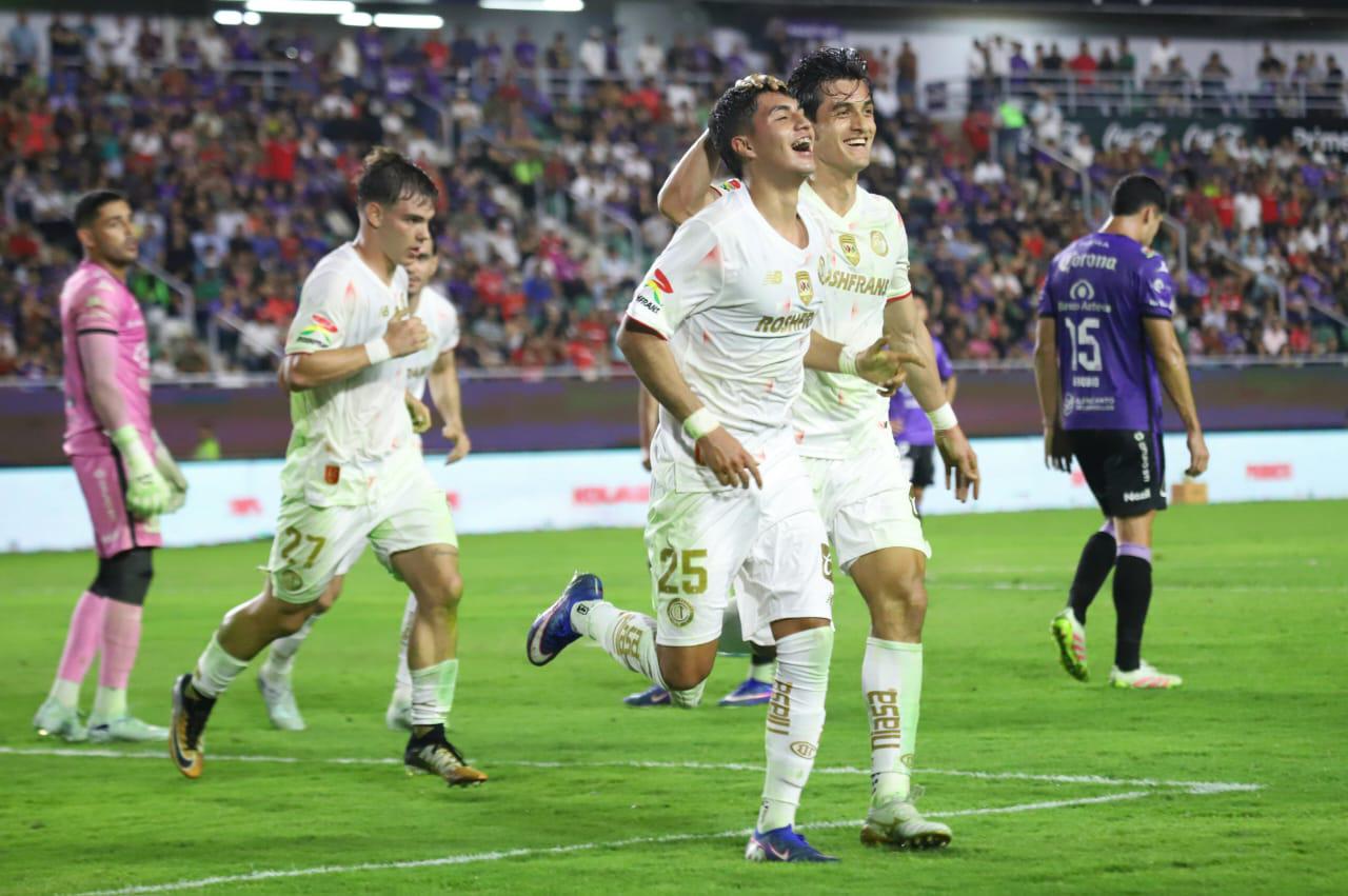 $!Mazatlán FC se despide de su afición con remontada ante Toluca