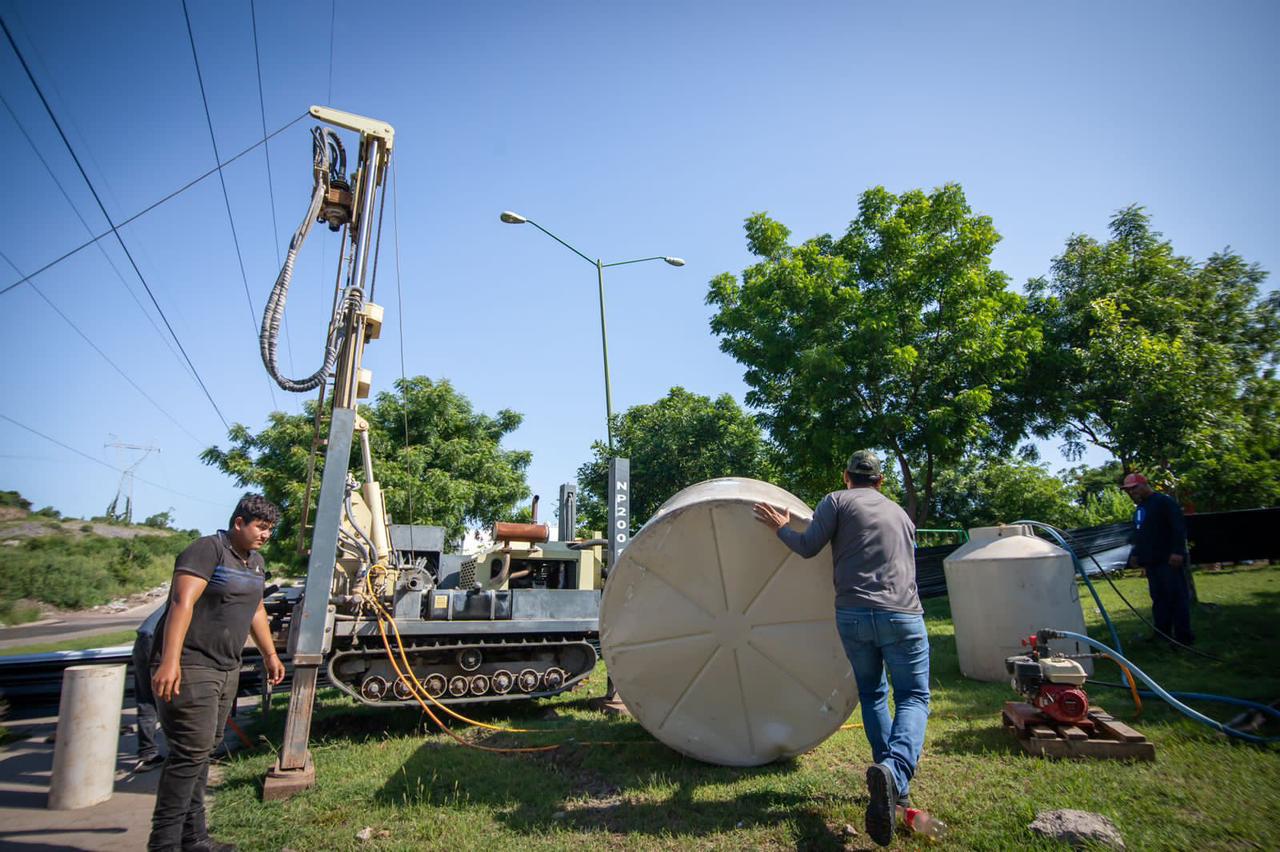 $!Halla Japac fuente de agua para construir un pozo en Alturas del Sur, en Culiacán