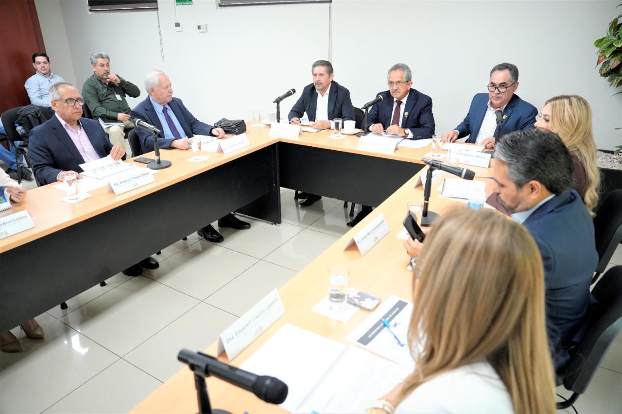 $!Necesita UAS mil 200 millones de pesos para cerrar 2025; Rector va al Congreso en busca de apoyo