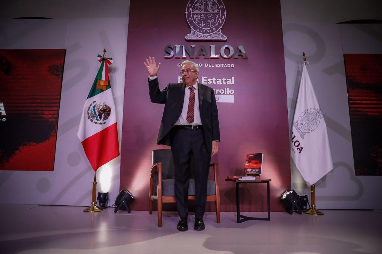 $!Obra social la prioridad del gobierno de Rocha Moya; presenta el Plan Estatal de Desarrollo