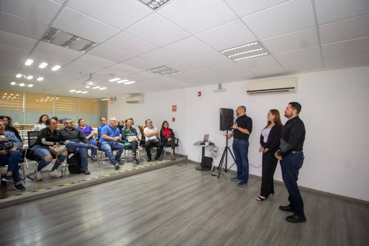 $!Autoridades llevaron a cabo la inauguración.