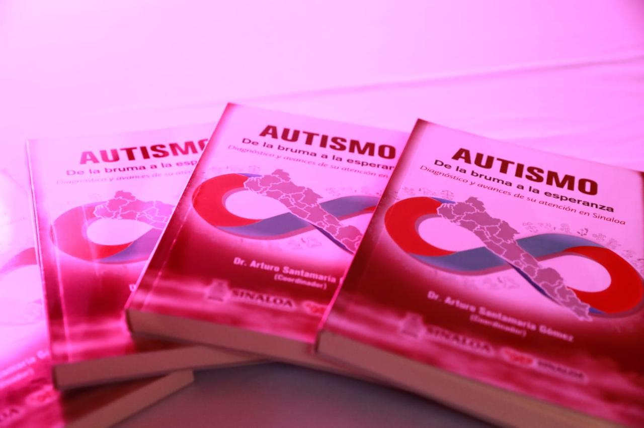 $!Presentan libro ‘Autismo, de la bruma a la esperanza’, que relata testimonios de familias de personas con autismo