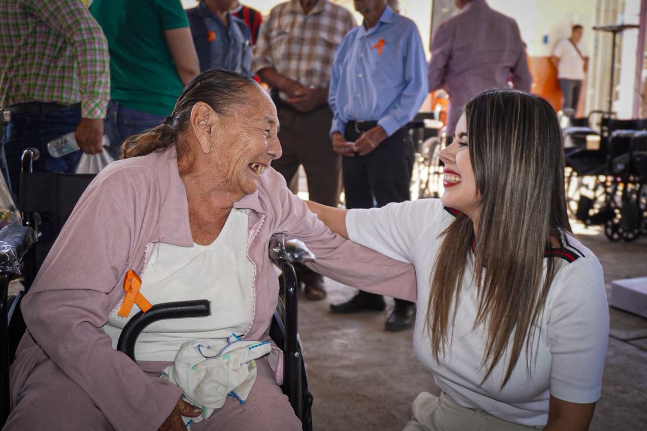 $!Lleva DIF Culiacán Jornada del Bienestar a El Limón de los Ramos