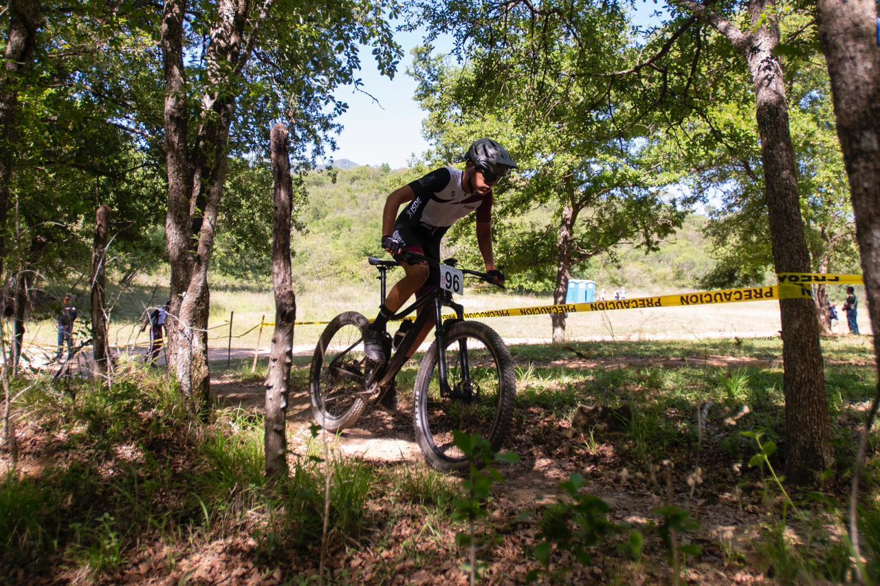 $!Ciclistas rosarenses conquistan pase a los Juegos Nacionales Conade