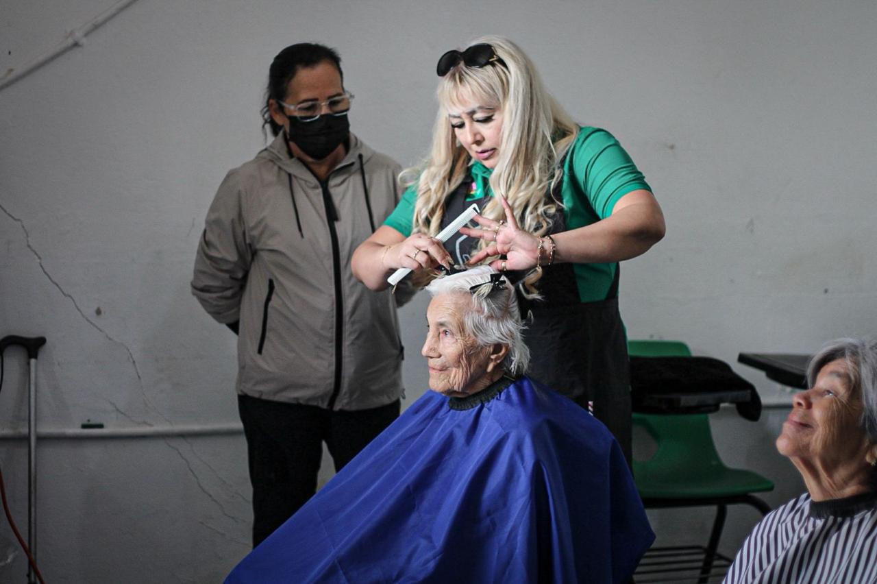 $!Lleva DIF Bienestar servicios integrales a familias de La Guásima