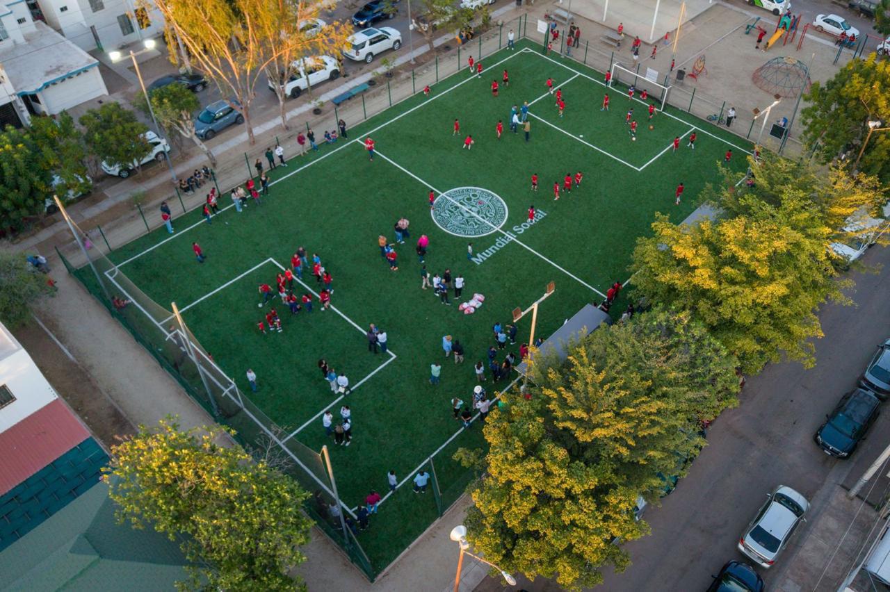 $!Culiacán se suma al ‘Mundial Social’: inauguran cancha en La Puerta y anuncian torneo de futbol