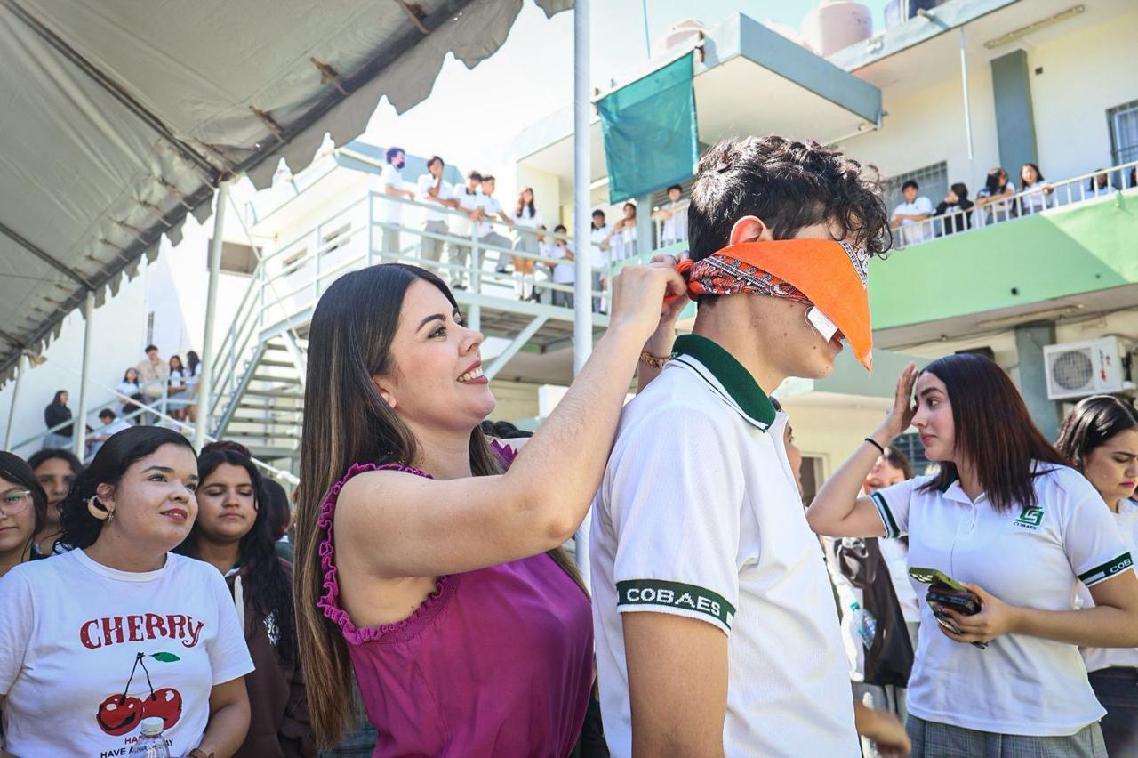 $!Lleva DIF Culiacán programa ‘Somos inclusión’ al Cobaes 27; impulsa ‘empatía y respeto’ con alumnos y personal