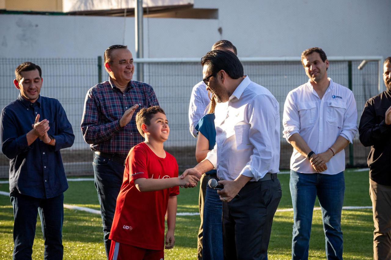 $!Culiacán se suma al ‘Mundial Social’: inauguran cancha en La Puerta y anuncian torneo de futbol