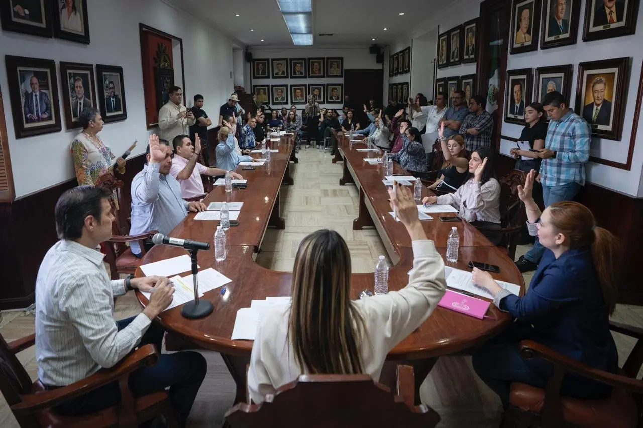 $!Cabildo de Culiacán recibe en donación terrenos para destinarlos a áreas verdes