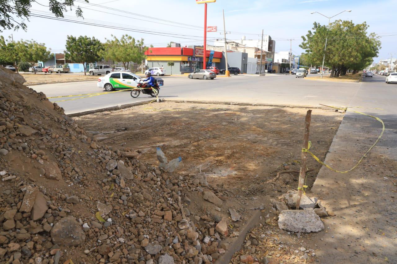$!Habilitan Avenida de las Torres como ruta alterna por construcción de paso superior en Mazatlán