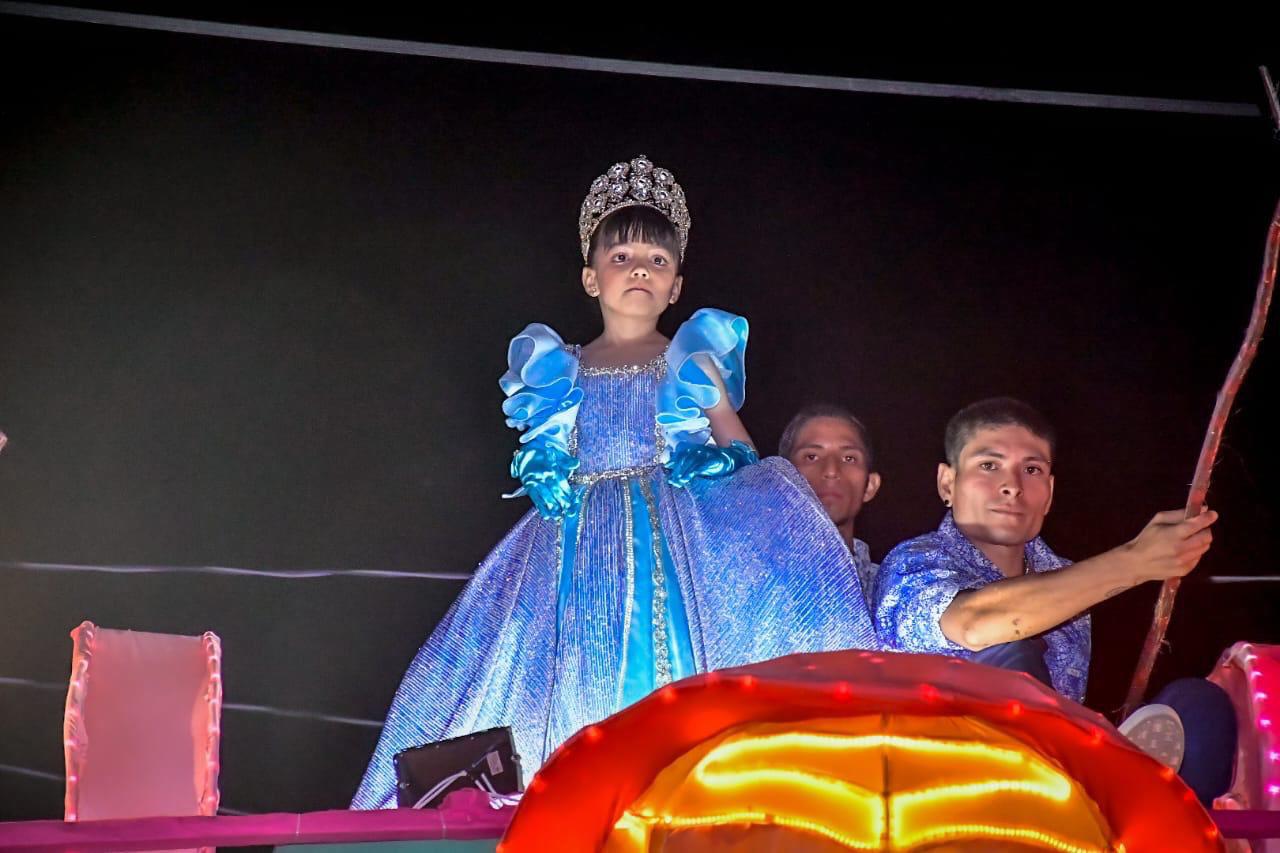$!Realizan desfile de Reinas del Carnaval de Villa Unión, Mazatlán