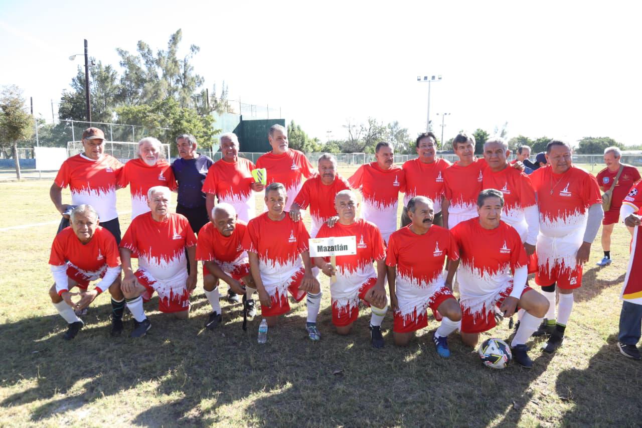 $!Mazatlán inaugura el Torneo de la Amistad 2026 con 28 equipos veteranos de todo el país