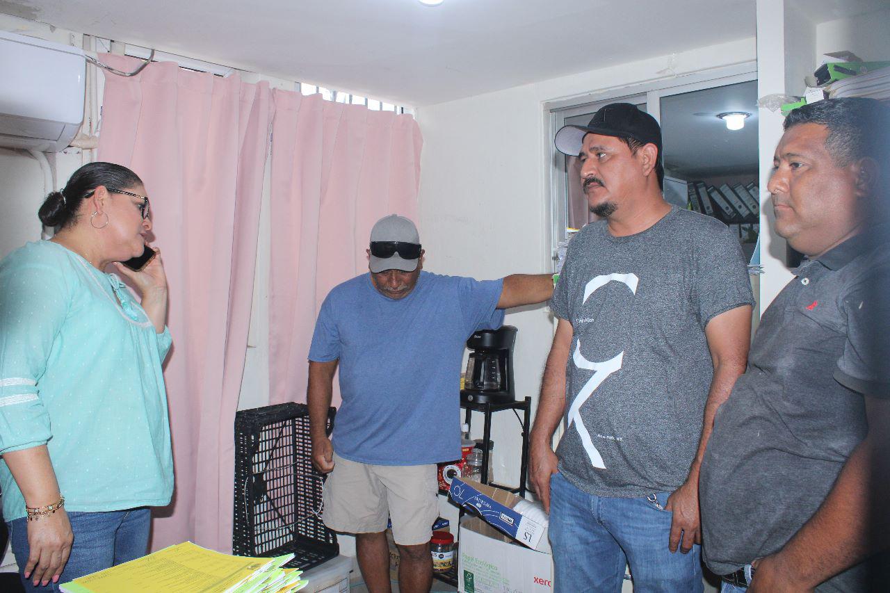 $!Reclaman trabajadores a Ayuntamiento de Escuinapa por pagos pendientes