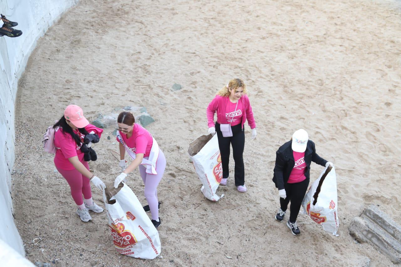 $!Unen fuerzas el Instituto de Cultura y Operadora de Playas para el cuidado ambiental en Mazatlán
