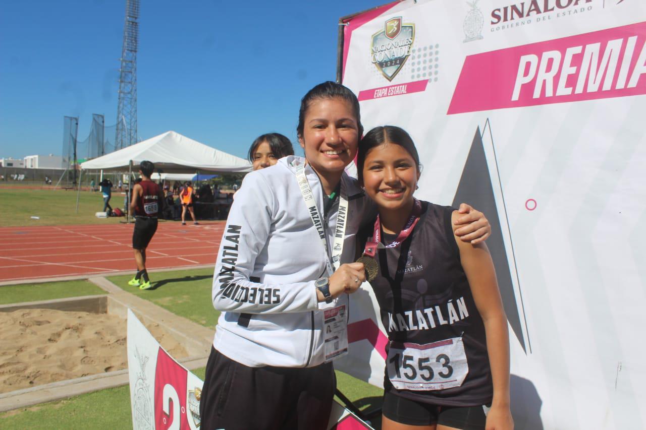 $!Rompe récord la Selección de Mazatlán en atletismo
